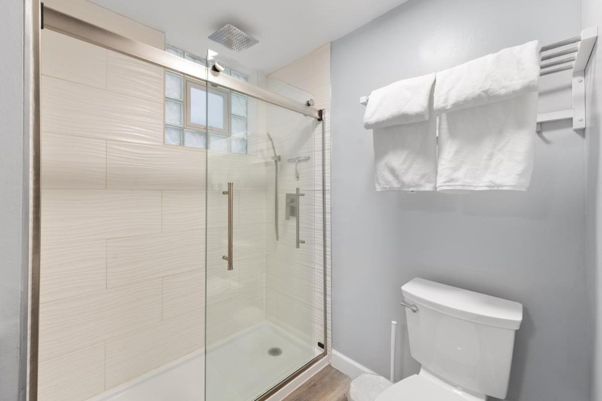Stylish 2Br Urban Retreat In River West 芝加哥 外观 照片